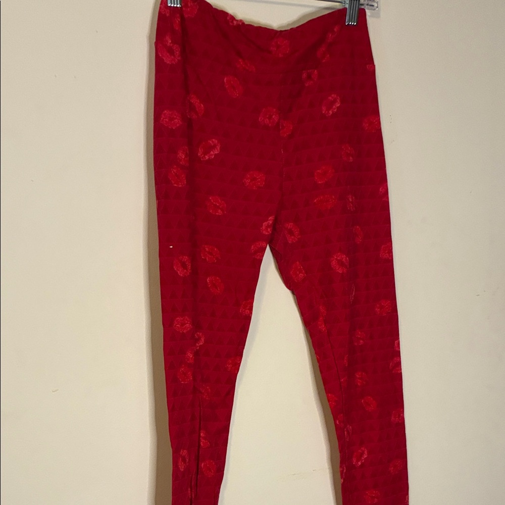 LuLaRoe Red Patterned Leggings